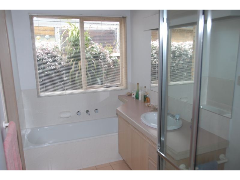 22 Banksia Place, Rosebud VIC 3939