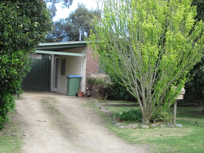 37 Woonton Crescent, Rosebud VIC 3939