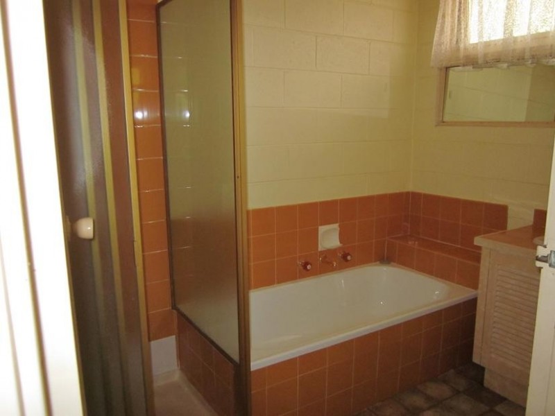 37 Woonton Crescent, Rosebud VIC 3939