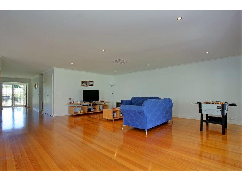 7 Cass Street, Rosebud VIC 3939