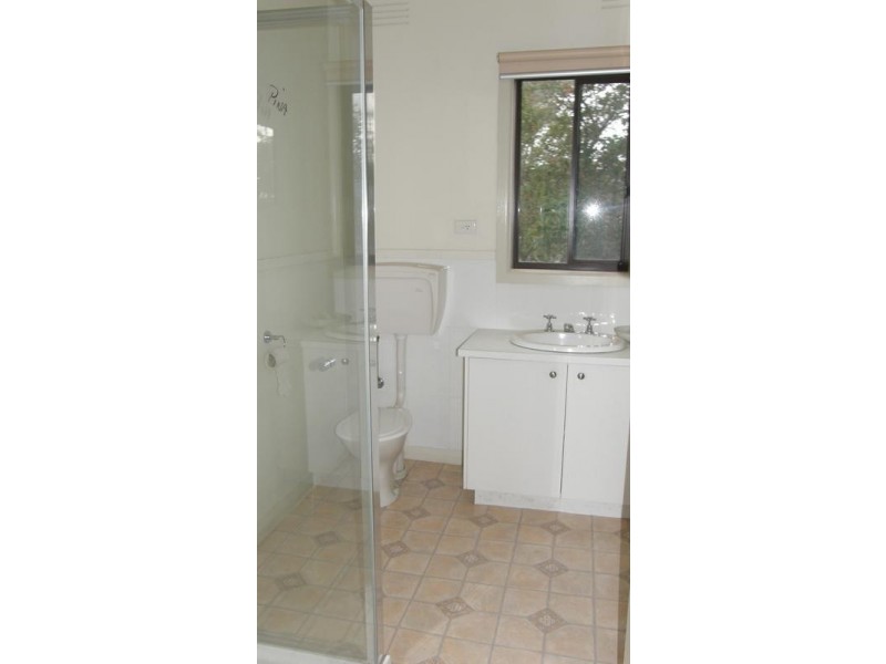 2/75 Ninth Avenue, Rosebud VIC 3939