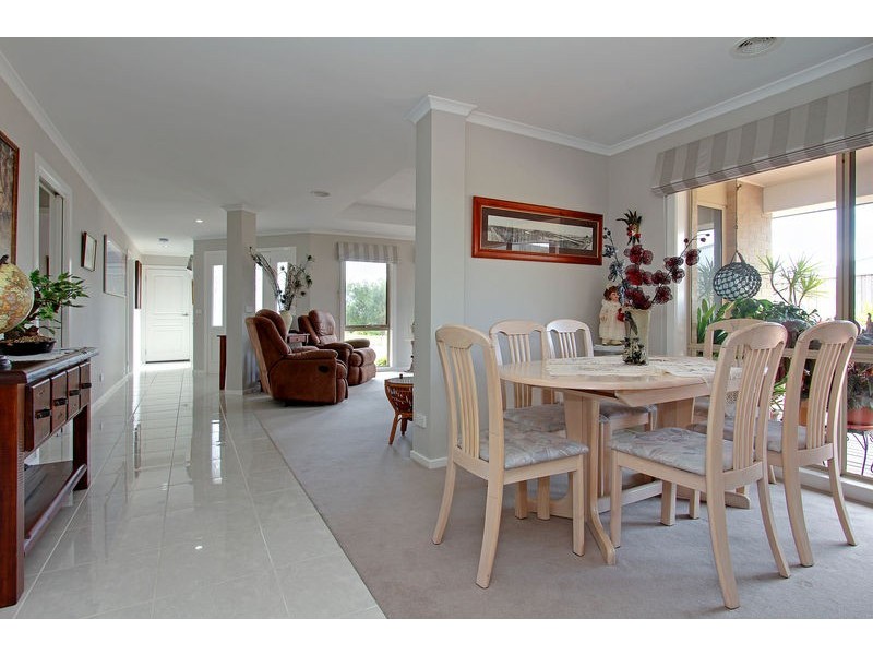 47 Parkedge Circuit, Rosebud VIC 3939