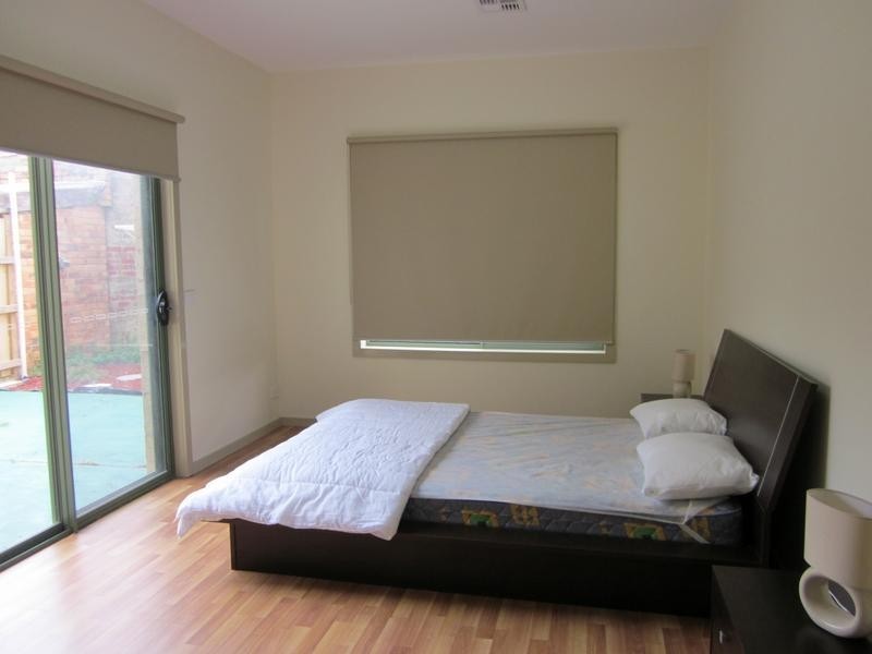 1/1A Park Avenue, Rosebud West VIC 3940