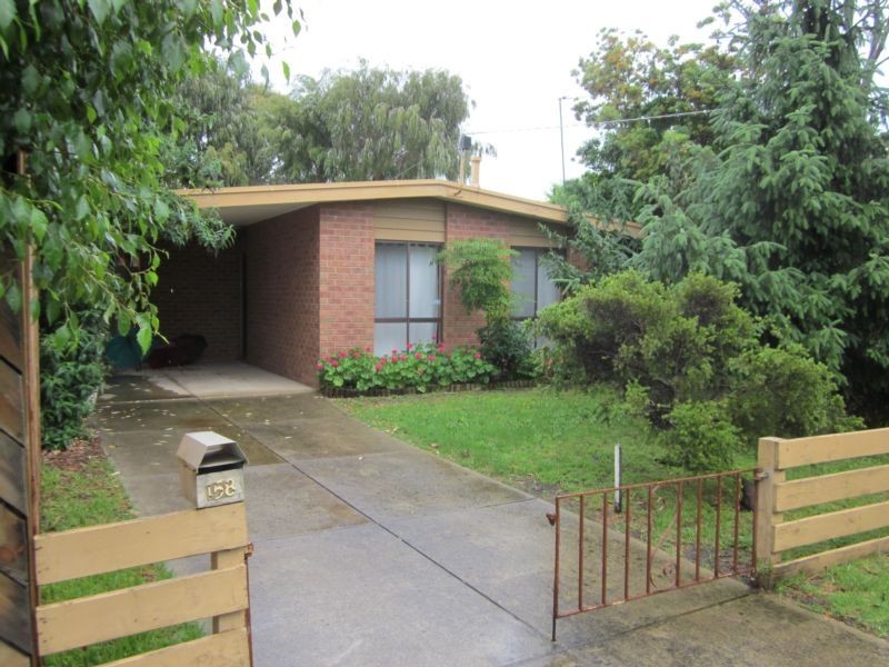 158 Ninth Avenue, Rosebud VIC 3939