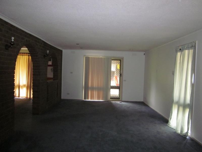 176 Elizabeth Drive, Rosebud VIC 3939