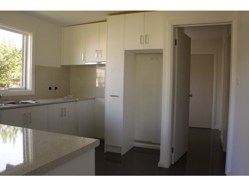 12 Laurens Street, Rosebud VIC 3939