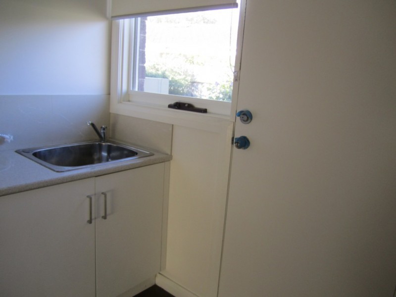 12 Laurens Street, Rosebud VIC 3939