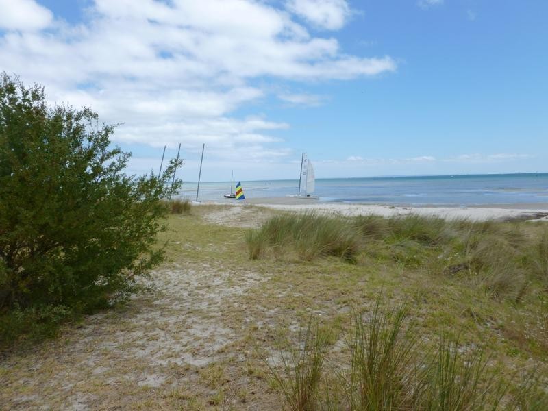 102 Beachbox, Rosebud VIC 3939