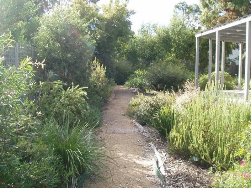 23 Dumossa Avenue, Rosebud VIC 3939