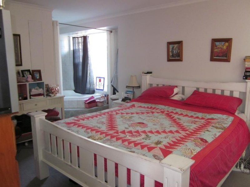 23 Dumossa Avenue, Rosebud VIC 3939