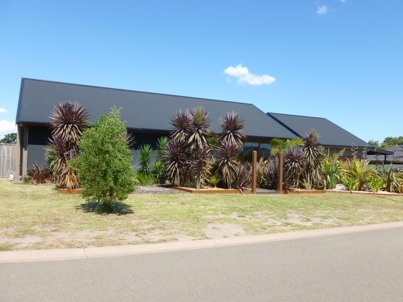 7 Zoe Court, Tyabb VIC 3913