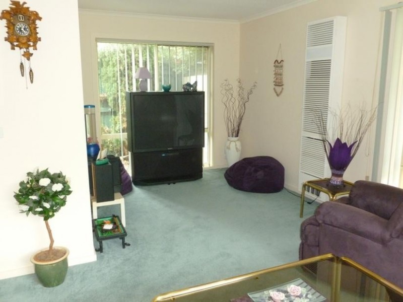 5 Sixth Avenue, Rosebud VIC 3939