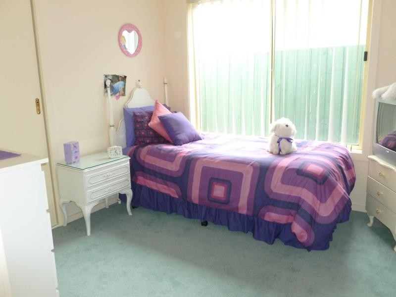 5 Sixth Avenue, Rosebud VIC 3939