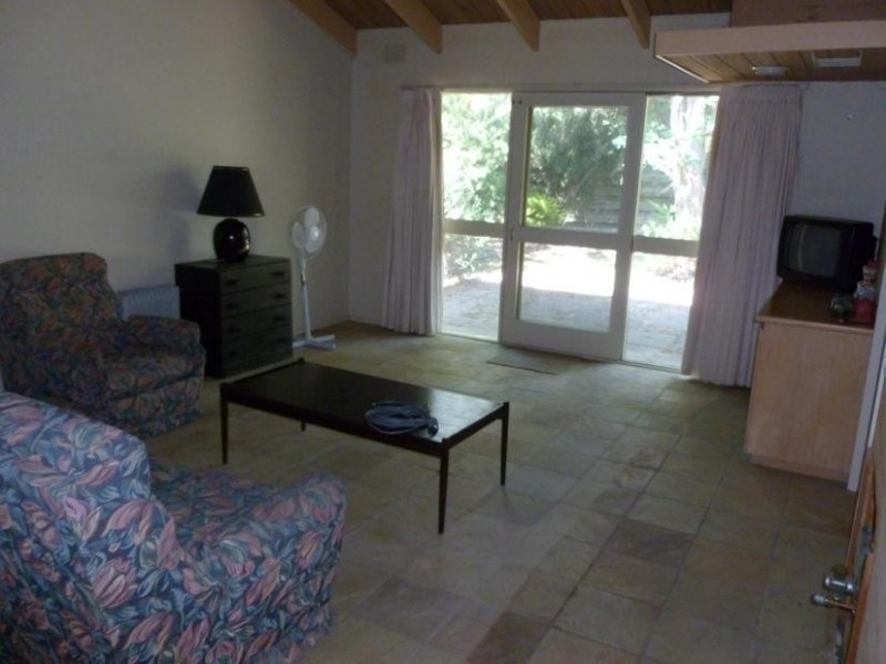 109 Elizabeth Drive, Rosebud VIC 3939