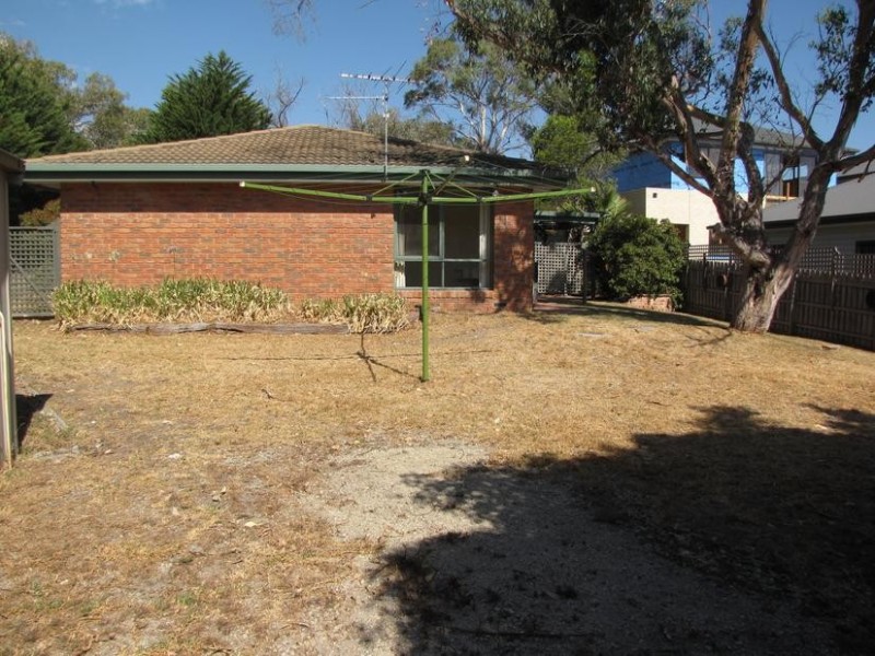 26 Fairway Crescent, Mccrae VIC 3938