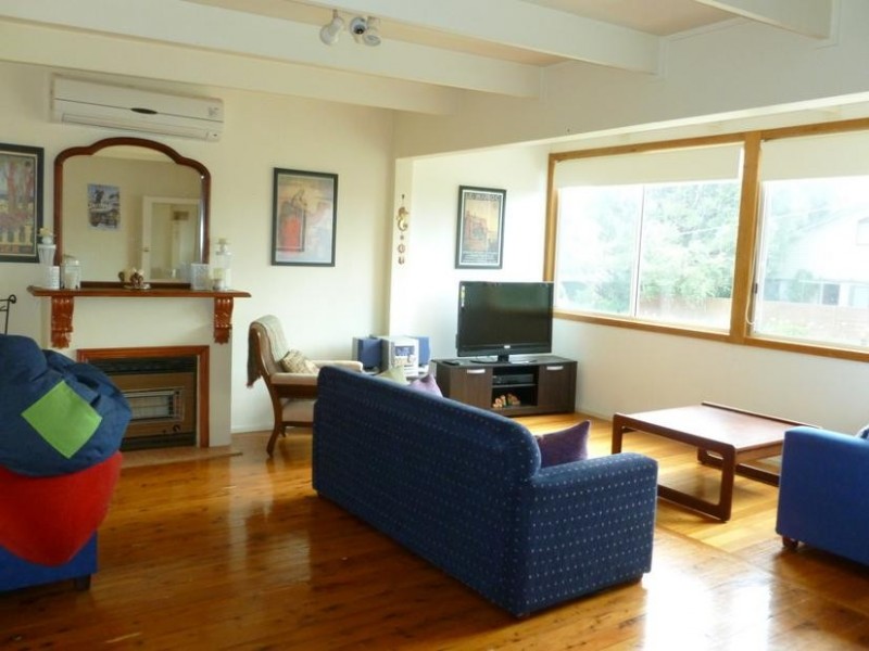 11 Hogan Drive, Rye VIC 3941