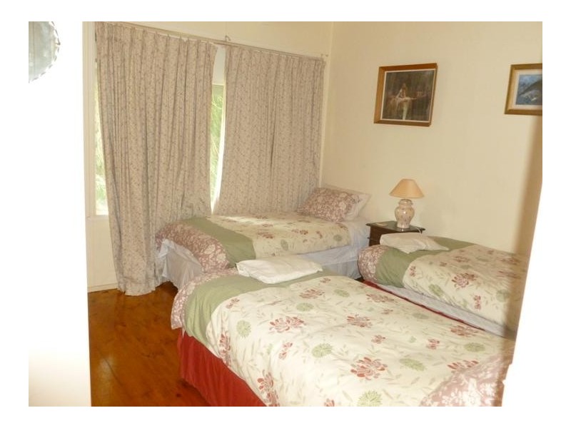 11 Hogan Drive, Rye VIC 3941