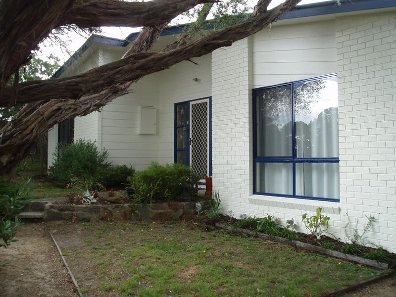 26 Chatfield Avenue, Rosebud West VIC 3940