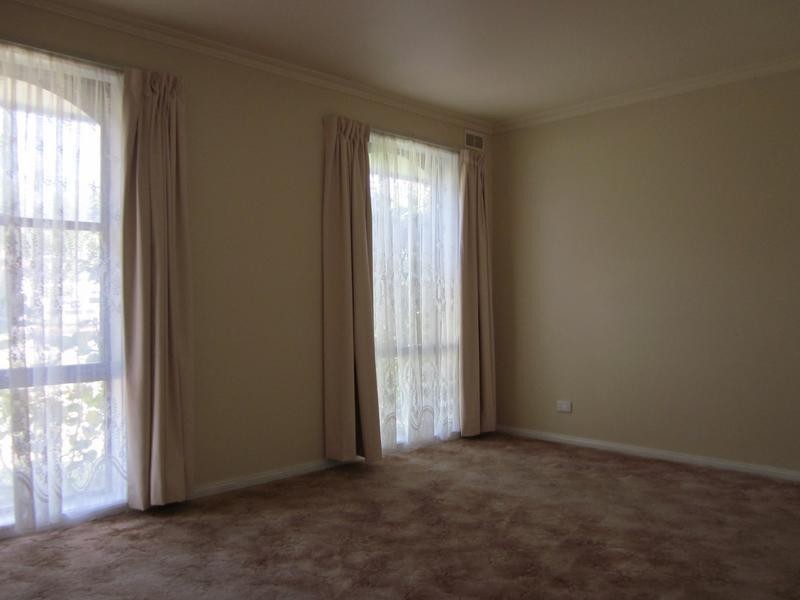 68 Ashenden Square, Rosebud VIC 3939