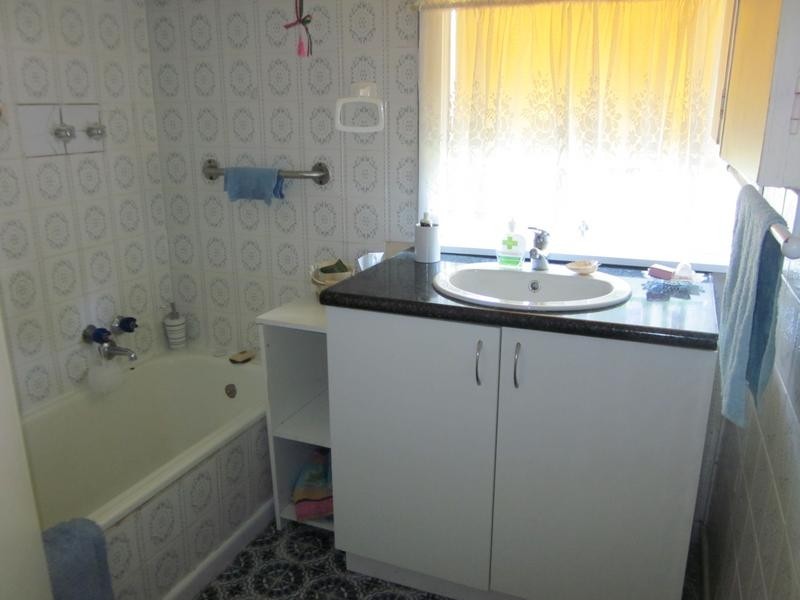 52 Jetty Road, Rosebud VIC 3939