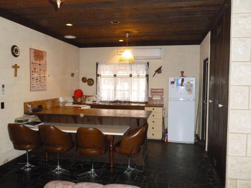 10 Poplar Drive, Rosebud VIC 3939