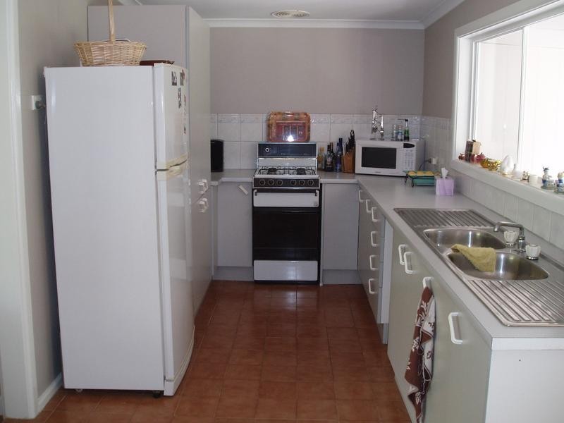 83 Rosebud Parade, Rosebud VIC 3939