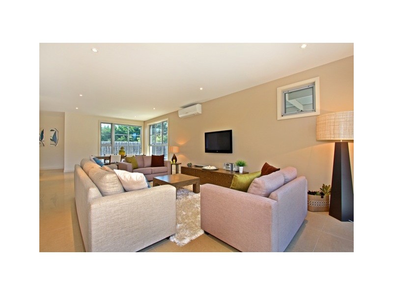 6 Parkmore Road, Rosebud VIC 3939