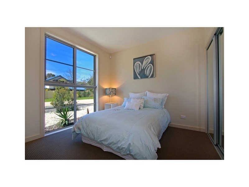 6 Parkmore Road, Rosebud VIC 3939