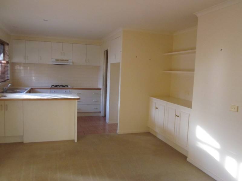 4 Lea Way, Rosebud VIC 3939