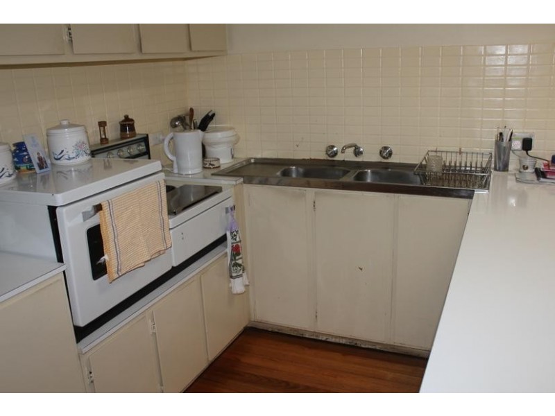 2/8-10 William Crescent, Rosebud West VIC 3940