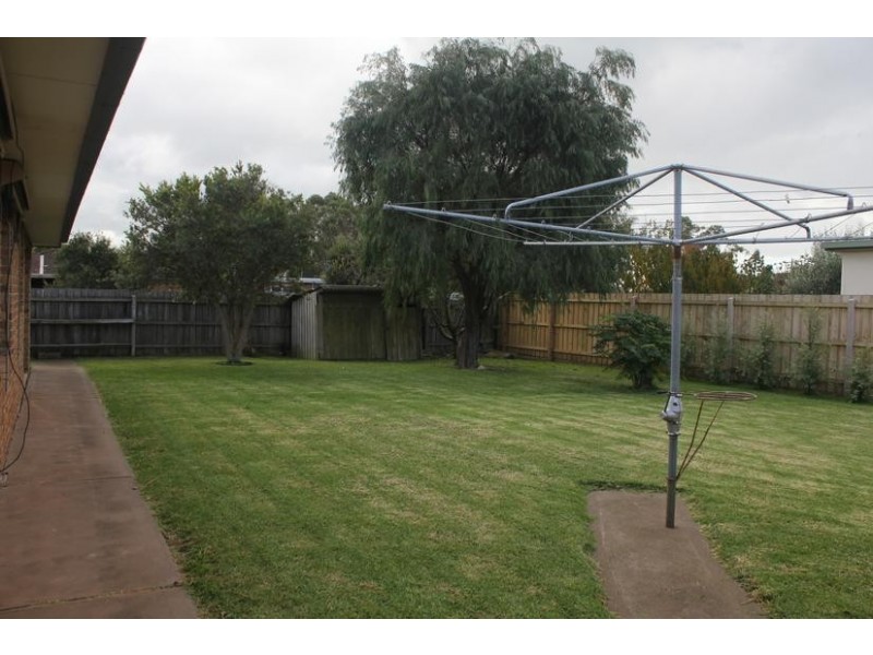26 Vickie Court, Rosebud VIC 3939