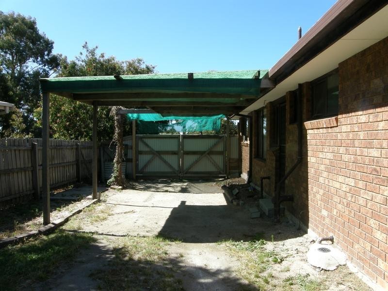 48 Hove Road, Rosebud VIC 3939
