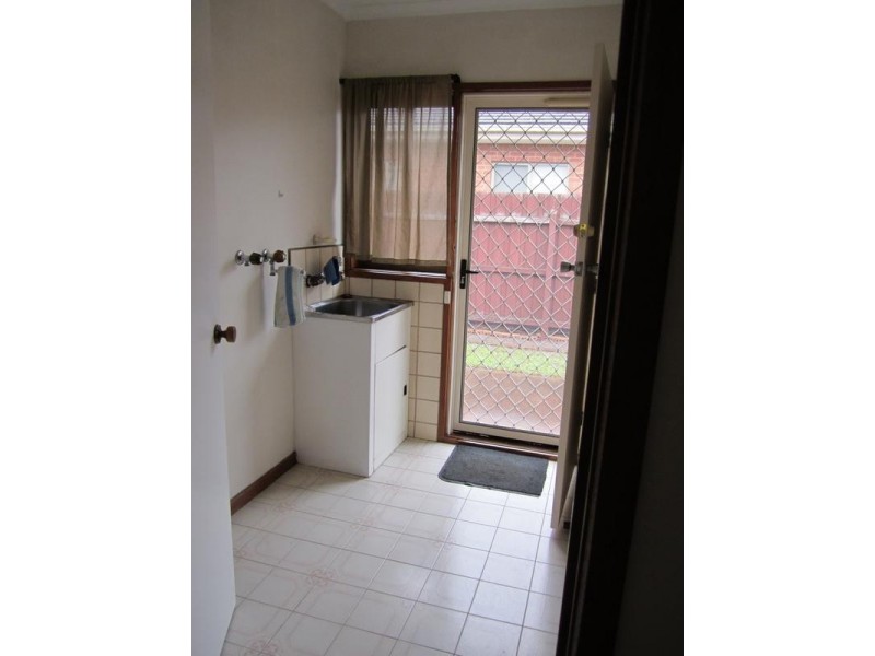 1/88 Broadway, Rosebud West VIC 3940