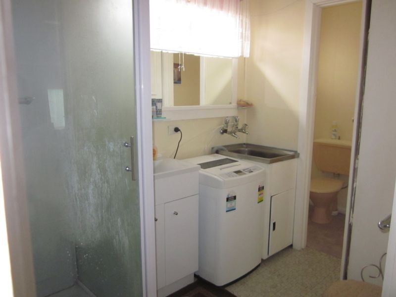 60 Elizabeth Avenue, Rosebud West VIC 3940