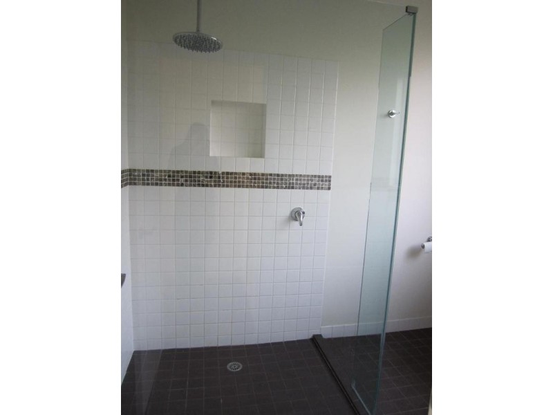 16 Chunar Grove, Mccrae VIC 3938