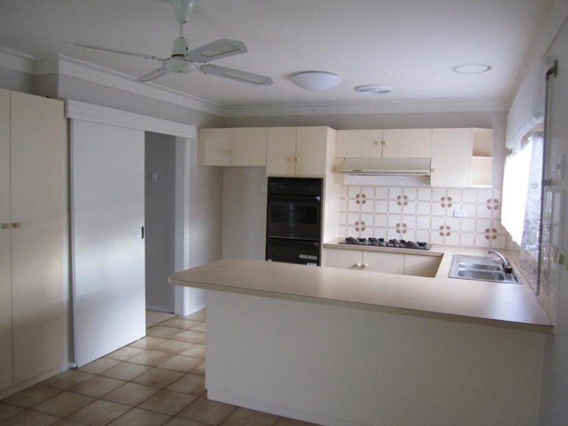 14 Glendale Grove, Mccrae VIC 3938