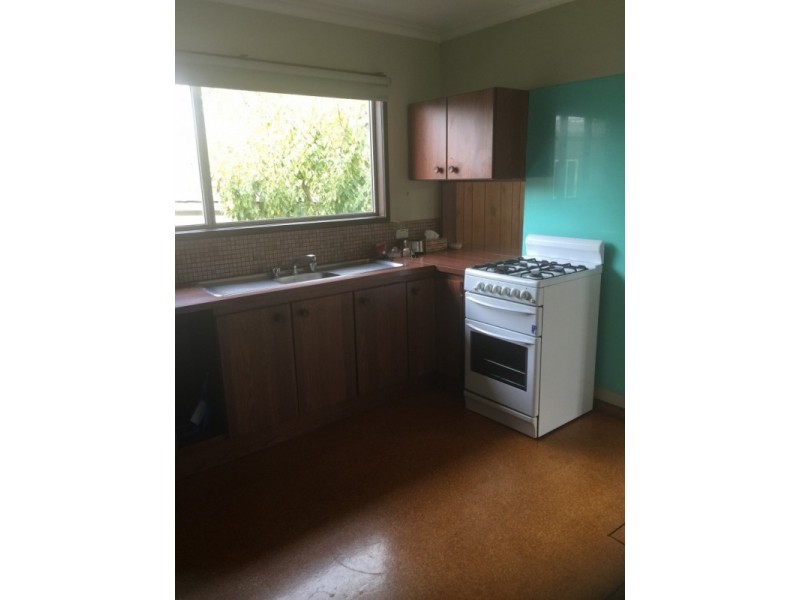 381 Eastbourne Road, Rosebud West VIC 3940