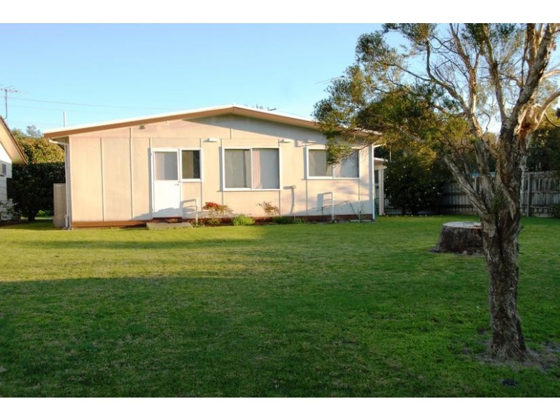 13 Tern Avenue, Rosebud West VIC 3940