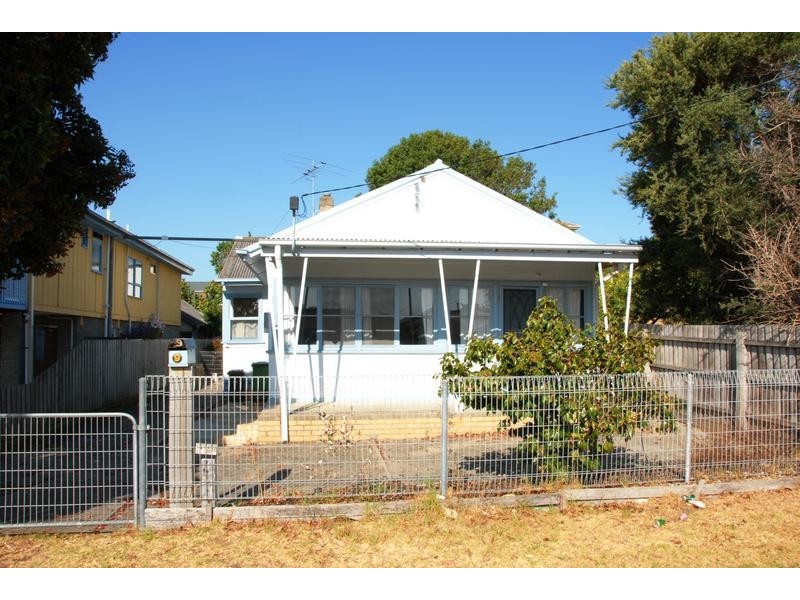 9 Third Avenue, Rosebud VIC 3939