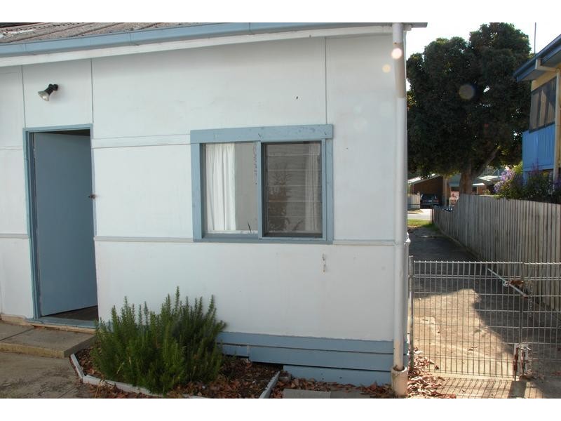 9 Third Avenue, Rosebud VIC 3939