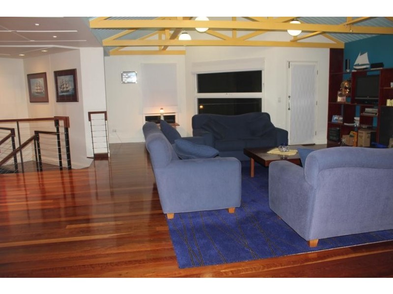 4 Armstrong Road, Mccrae VIC 3938