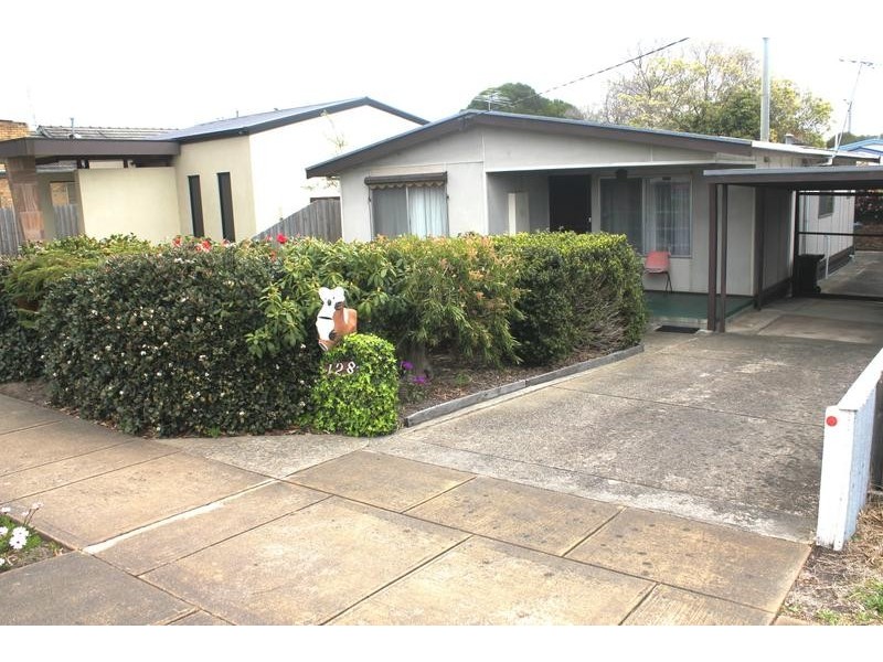 128 Jetty Road, Rosebud VIC 3939