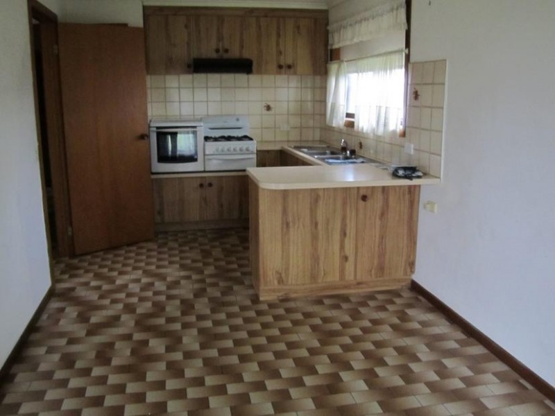 1/6 Cairns Street, Rosebud VIC 3939