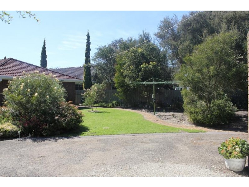 22 Burdett Street, Tootgarook VIC 3941