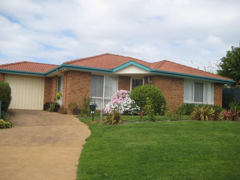 1C Adams Avenue, Rosebud VIC 3939