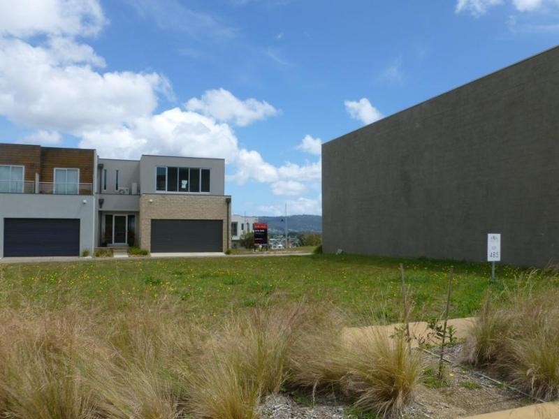 3 Helm Avenue, Safety Beach VIC 3936