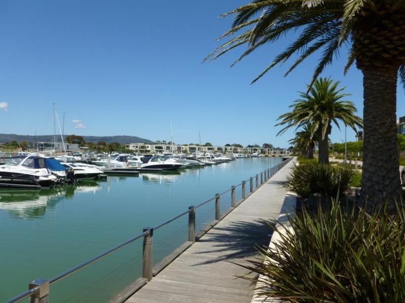 3 Helm Avenue, Safety Beach VIC 3936