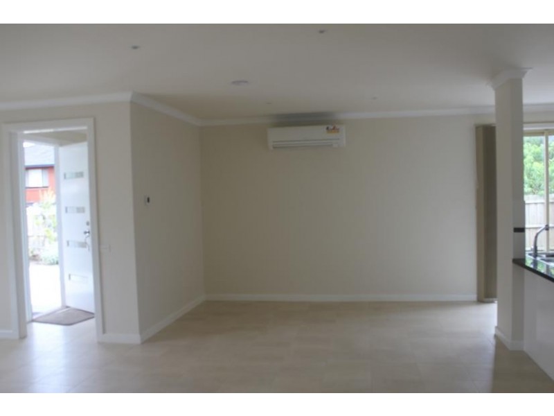 2/5 Rosebrook Street, Rosebud VIC 3939