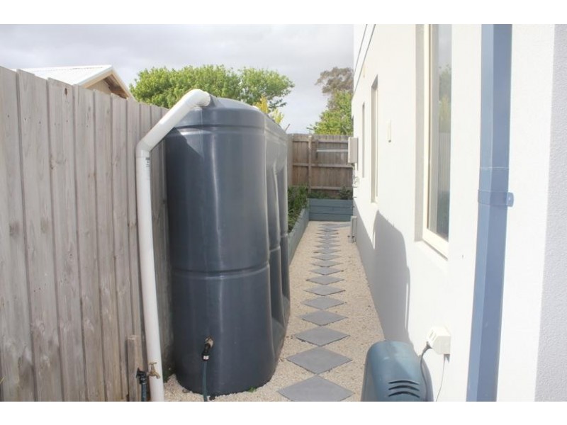 2/5 Rosebrook Street, Rosebud VIC 3939