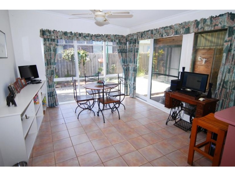 10 Laurens Street, Rosebud VIC 3939